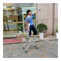 qq初中生男生校服头像图片_WWW.WHOISQQ.COM
