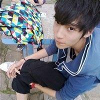 大学男生头像图片_WWW.WHOISQQ.COM