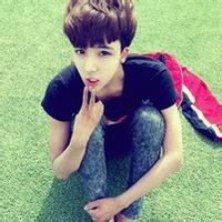 qq头像图片男生舞蹈动作_WWW.WHOISQQ.COM