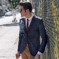 头像图片男生穿西装_WWW.WHOISQQ.COM