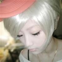欧美白头发男生头像图片_WWW.WHOISQQ.COM