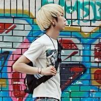 街上男生头像图片_WWW.WHOISQQ.COM