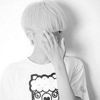 男生不带头头像图片_WWW.WHOISQQ.COM