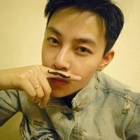 男生照相背影头像图片_WWW.WHOISQQ.COM