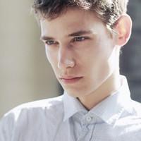 欧美街拍男生头像图片_WWW.WHOISQQ.COM