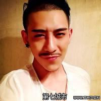 沧桑头像图片男生_WWW.WHOISQQ.COM