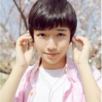 校园清新男生头像图片_WWW.WHOISQQ.COM