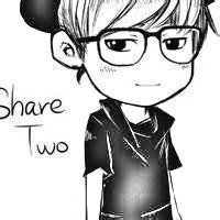 漫画头像图片男生戴眼镜_WWW.WHOISQQ.COM