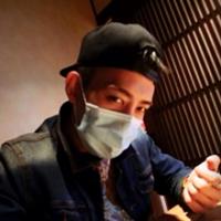 阳光男生短发头像图片_WWW.WHOISQQ.COM
