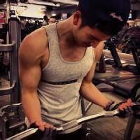 qq2014男生头像图片成熟范_WWW.WHOISQQ.COM