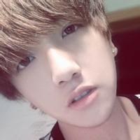 英伦男生头像图片森系_WWW.WHOISQQ.COM