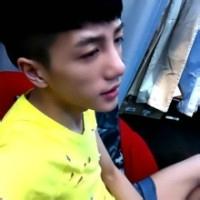 头像图片大图男生_WWW.WHOISQQ.COM