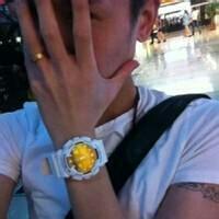 qq头像图片男生求包养_WWW.WHOISQQ.COM