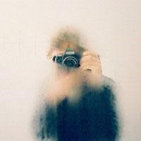 男生面具重影头像图片_WWW.WHOISQQ.COM