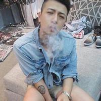 qq头像图片 男生短发_WWW.WHOISQQ.COM