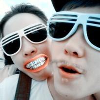 qq头像图片戴墨镜成熟男生_WWW.WHOISQQ.COM