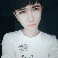 男生脸向左边扭的头像图片_WWW.WHOISQQ.COM