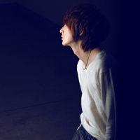 男生左边头像图片_WWW.WHOISQQ.COM