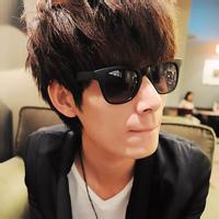 qq头像图片墨镜男生全图_WWW.WHOISQQ.COM