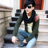 墨镜控男生qq头像图片_WWW.WHOISQQ.COM