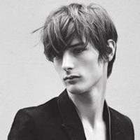 qq头像图片 男生 黑白正面_WWW.WHOISQQ.COM