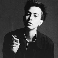 qq头像图片抽烟男生韩版_WWW.WHOISQQ.COM