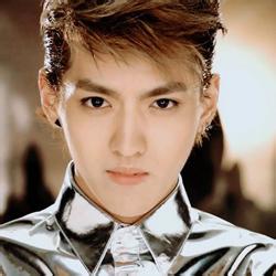 韩版男生头像图片大图_WWW.WHOISQQ.COM