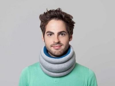 男生头枕手头像图片_WWW.WHOISQQ.COM
