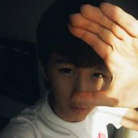 手机版陌陌男生头像图片_WWW.WHOISQQ.COM