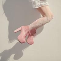 男生个性头像图片 鞋子_WWW.WHOISQQ.COM