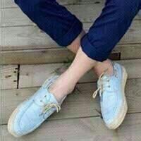 男生个性头像图片 鞋子_WWW.WHOISQQ.COM