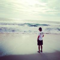 冬天温暖的男生头像图片_WWW.WHOISQQ.COM