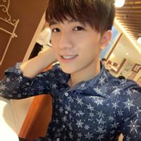 男生带拷贝头像图片_WWW.WHOISQQ.COM