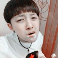 娃娃脸的男生头像图片_WWW.WHOISQQ.COM