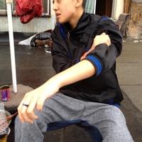 娃娃脸的男生头像图片_WWW.WHOISQQ.COM