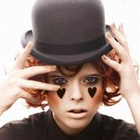 男生黑白面具头像图片_WWW.WHOISQQ.COM