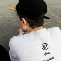 男生背影头像图片要霸气的_WWW.WHOISQQ.COM