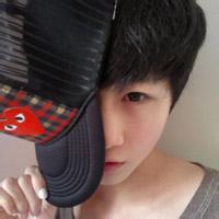 头像图片男生 暗色_WWW.WHOISQQ.COM