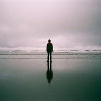 男生头像图片海边意境_WWW.WHOISQQ.COM