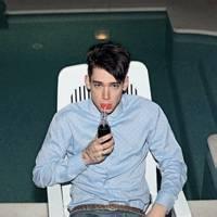 深邃男生头像图片_WWW.WHOISQQ.COM