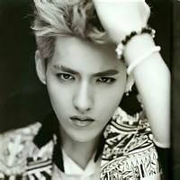 头像图片一对两张男生_WWW.WHOISQQ.COM