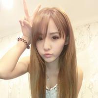 黑白带帽子男生头像图片_WWW.WHOISQQ.COM
