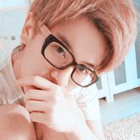 男生头像图片开心一点的_WWW.WHOISQQ.COM