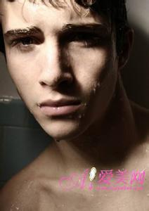 qq头像图片男生须沫刮胡子_WWW.WHOISQQ.COM