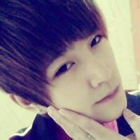 靠墙男生qq头像图片_WWW.WHOISQQ.COM
