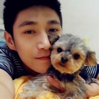 成熟男生自拍头像图片_WWW.WHOISQQ.COM