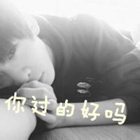 穿黑衣服伤感男生头像图片_WWW.WHOISQQ.COM