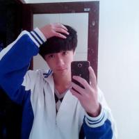 男生么么哒头像图片_WWW.WHOISQQ.COM