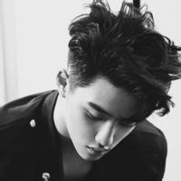 最新欧美风男生头像图片_WWW.WHOISQQ.COM