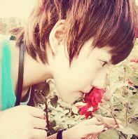 闻花男生头像图片_WWW.WHOISQQ.COM